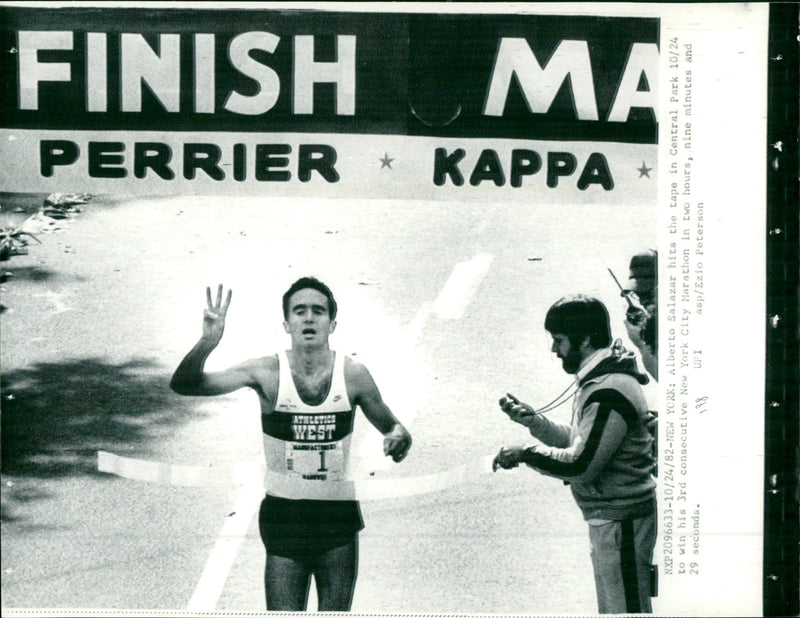 Alberto Salazar - Vintage Photograph