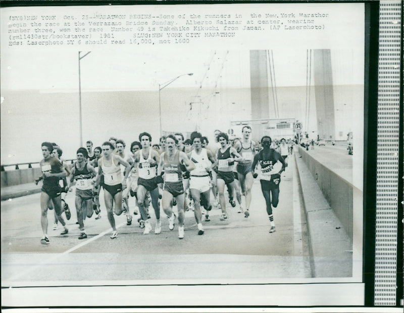 New York Marathon 1981 - Vintage Photograph