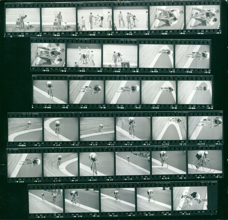 SATC PRICES TRIA KOUAK KODAN TRIPAN KODAK TRI PAN FILM RODAR SAFETY - Vintage Photograph
