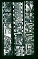 DDR CANOEING MEXICANS SOVIET VOLLEYBALLER EXCHANGE STAIRS ACC - Vintage Photograph