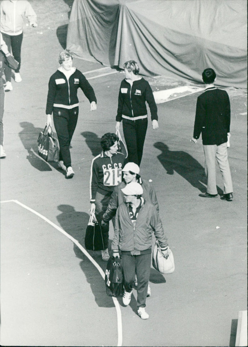 Tokyo Olympic Games - Mariya Sizyakova 2015 - Vintage Photograph