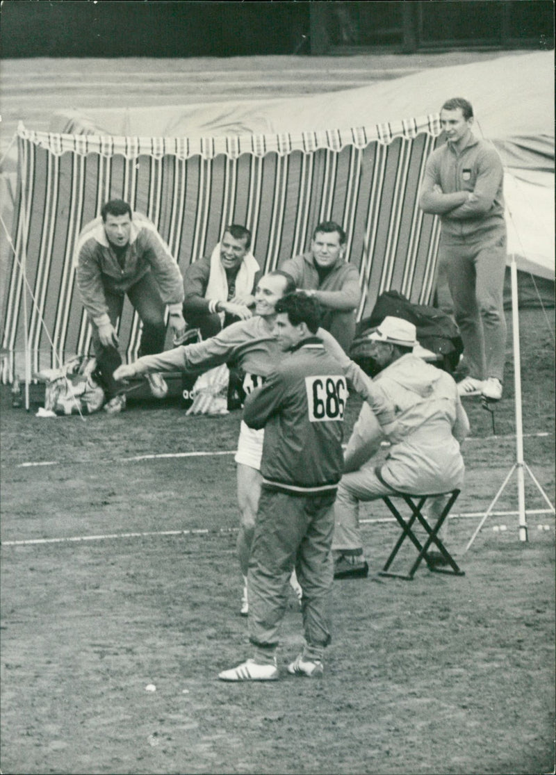 Javelin throwing competition at the 1964 Olympic Games - Vintage Photograph