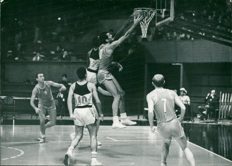 1964 Summer Olympics Tokyo - Vintage Photograph