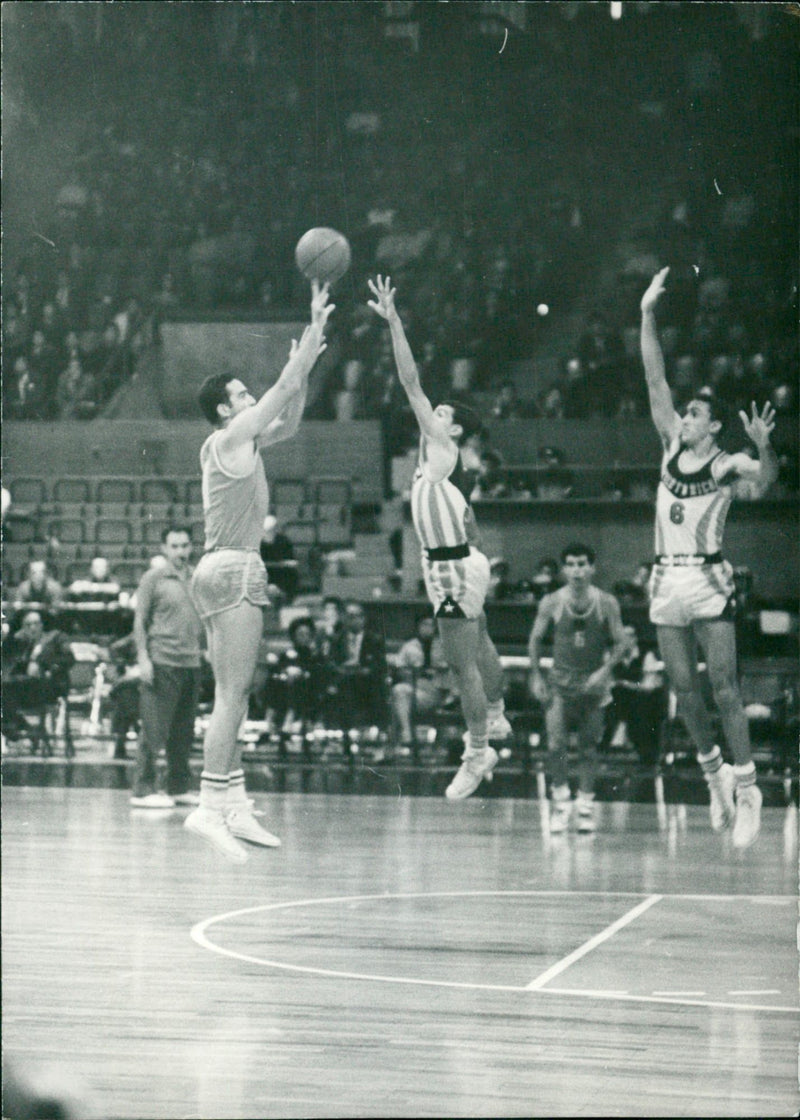 1964 Summer Olympics Tokyo - Vintage Photograph