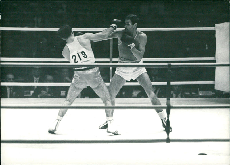 Olympic Games - Welterweight 67kg Tamulis versus Kasprzyk - Vintage Photograph