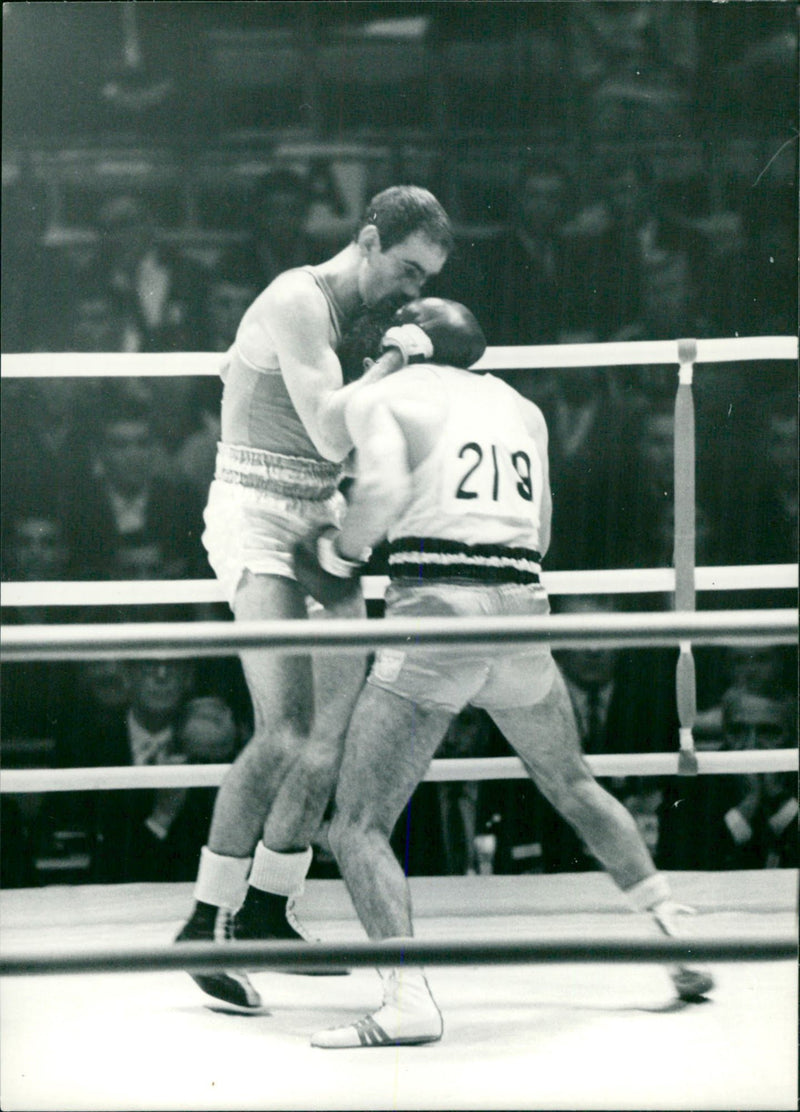 Olympic Games - Welterweight 67kg Tamulis versus Kasprzyk - Vintage Photograph