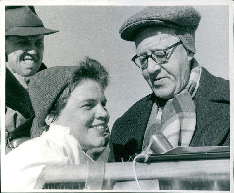 OS and Cortina. Sonja Edström together with the radio man Sven Jerring - Vintage Photograph