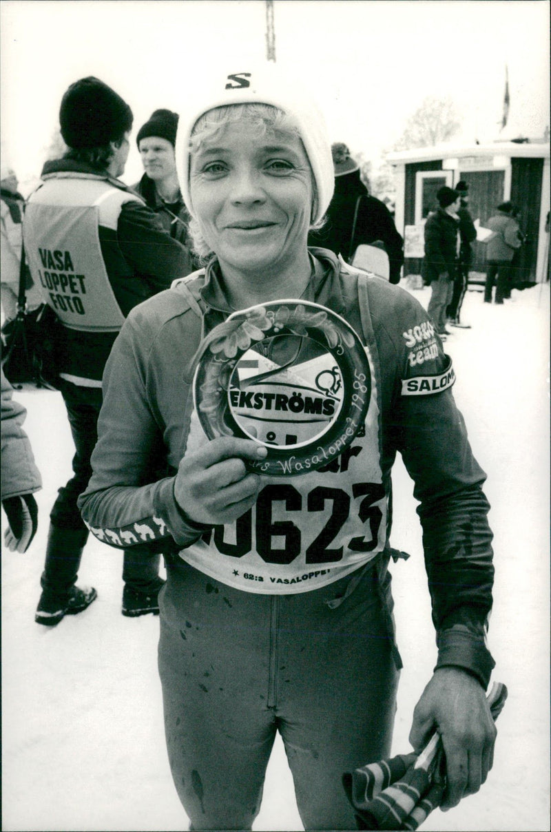 Sisko Kainoulainen, winner of the 1985 Vasaloppet - Vintage Photograph