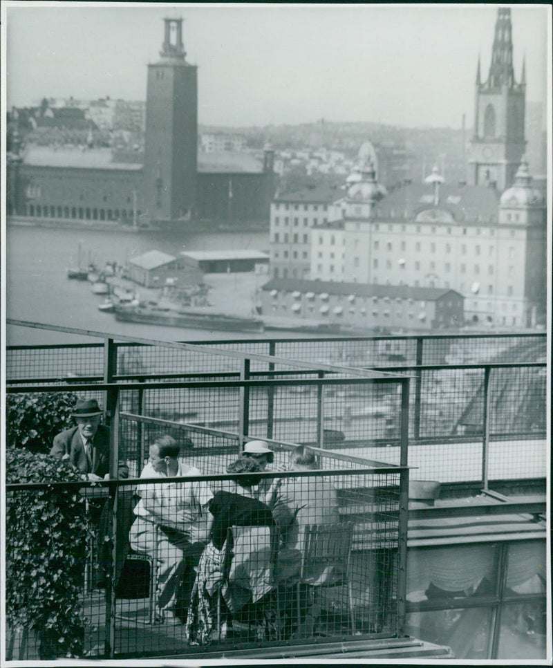 POSTGIRO BOX TEL NEG COP STOCKHOLM RIGHT - Vintage Photograph