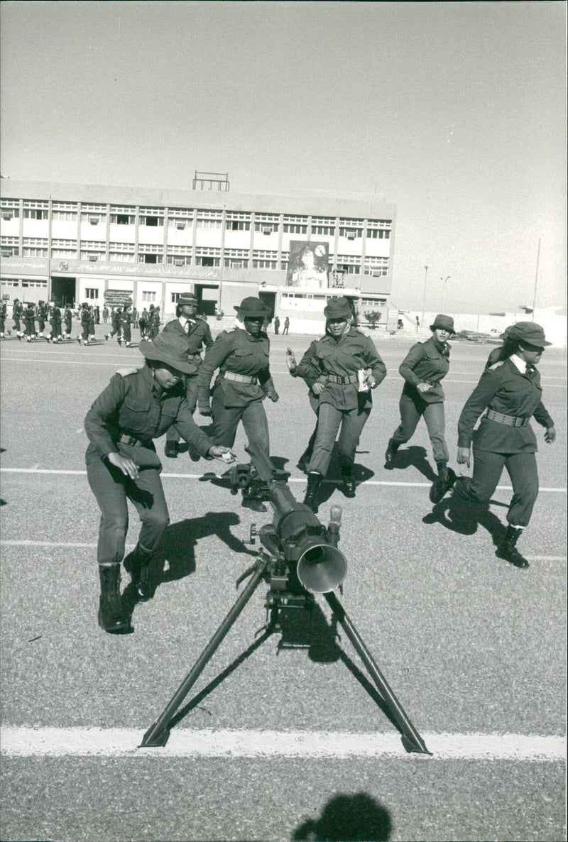 The Women's Military Academy in Libya trains the best of Muammar Gaddafi's personal bodyguards - Vintage Photograph