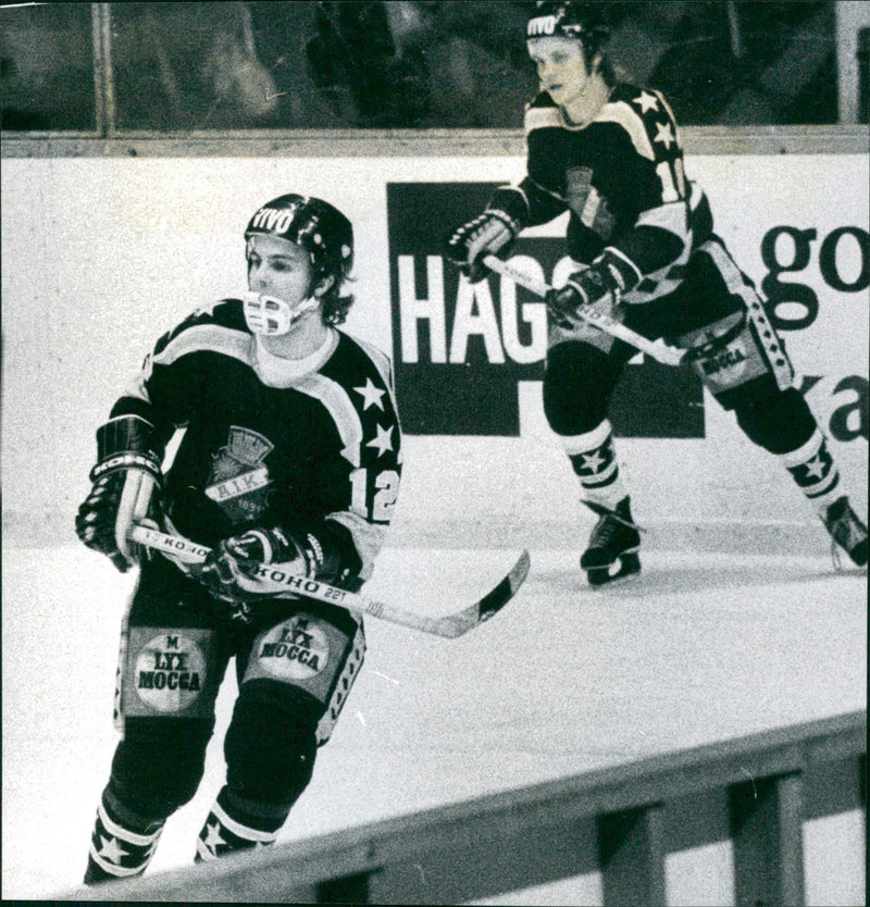 Mats Ulander ice hockey - Vintage Photograph