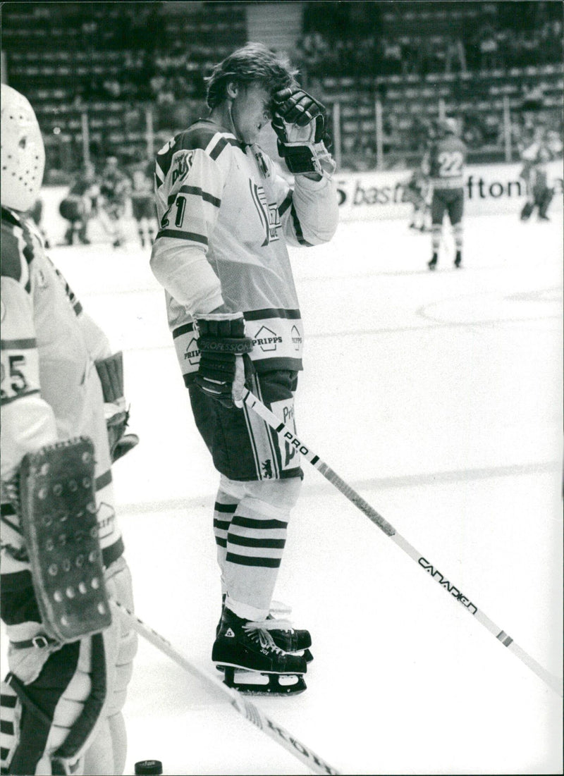 Börje Salming - Vintage Photograph