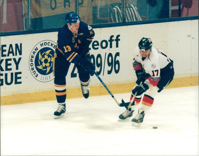 Mats Sundin ice hockey - Vintage Photograph