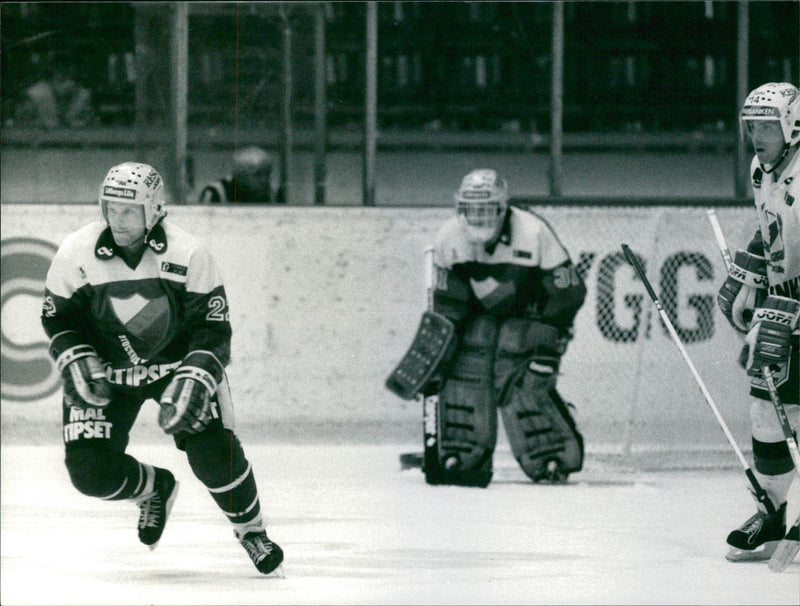 Håkan Södergren ice hockey - Vintage Photograph