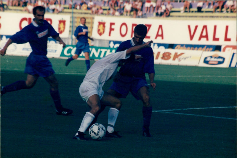 Valletta 1 vs Gloria Bistrita 2 - Vintage Photograph