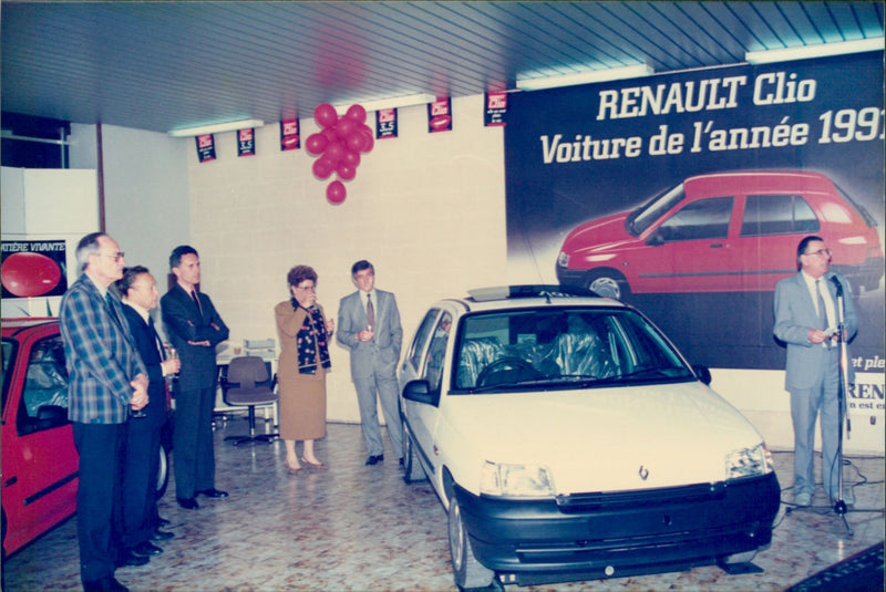 Renault Clio, Cars - Vintage Photograph