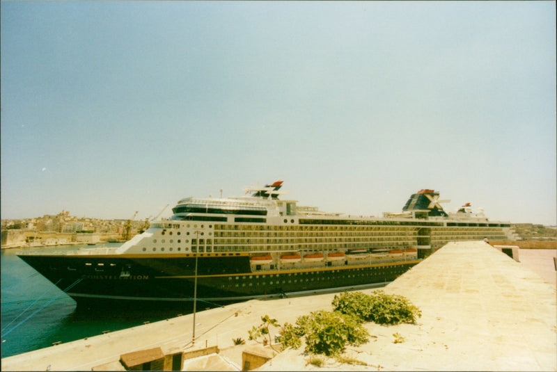GTS Constellation - Vintage Photograph