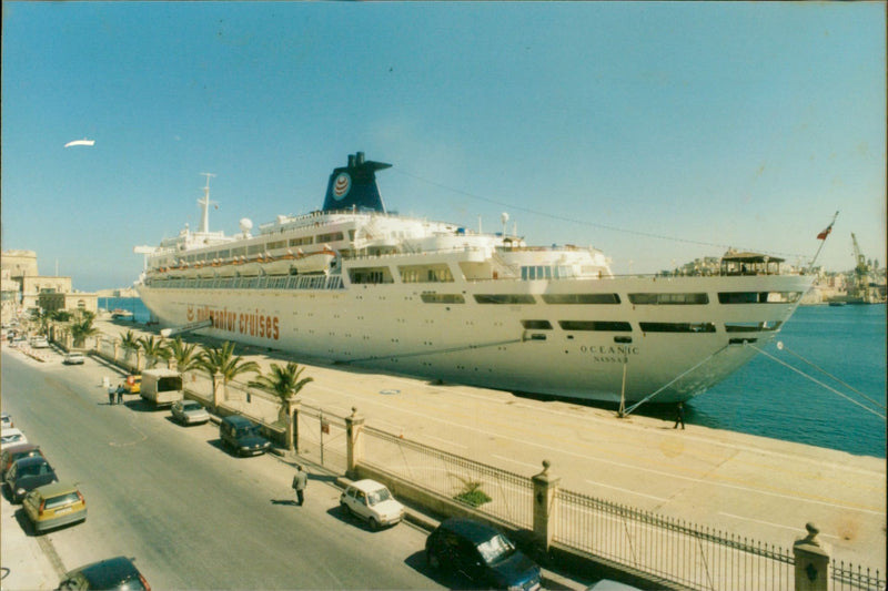 Oceanic Nassau - Vintage Photograph