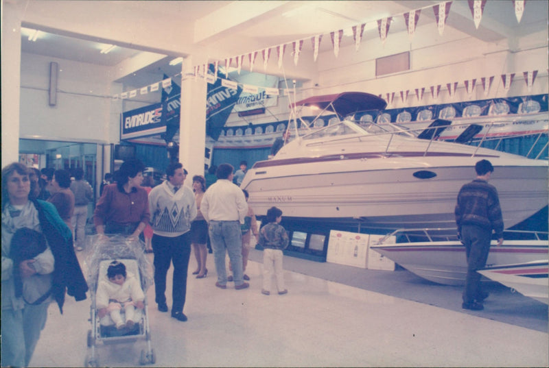 ANIVE MNRCDE - Vintage Photograph