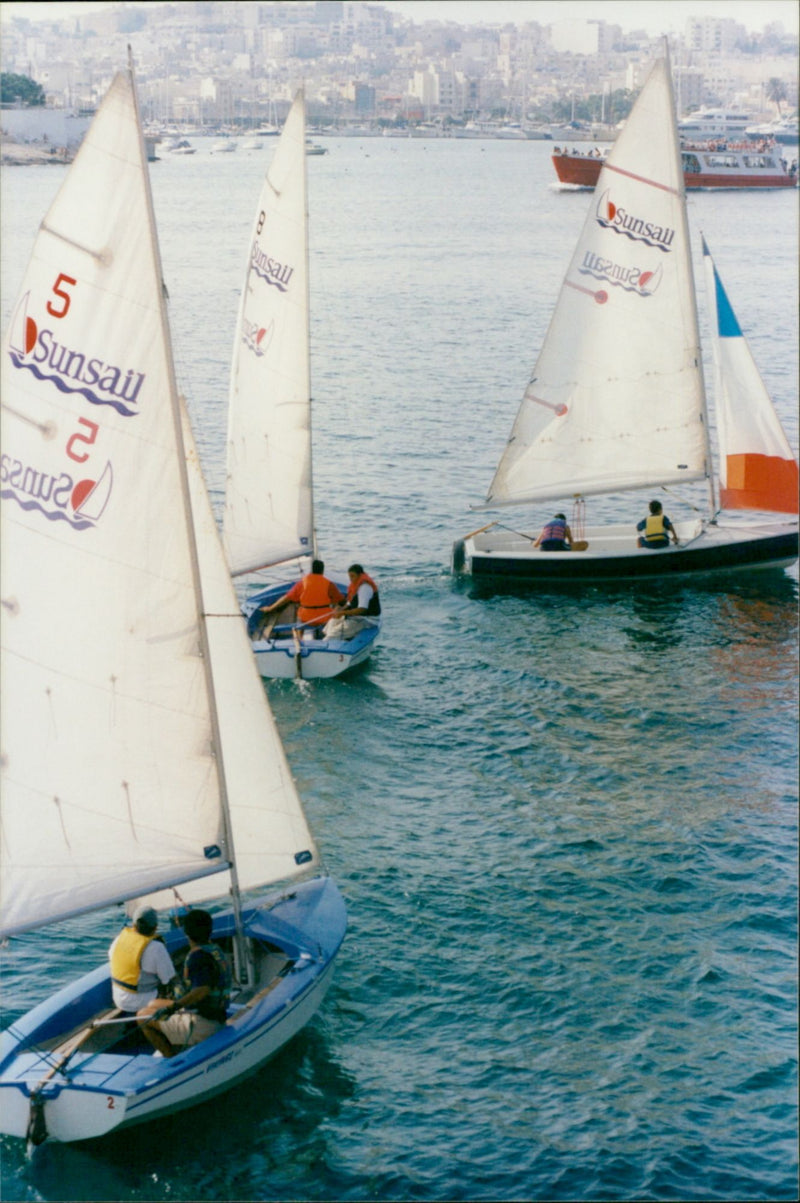 Sunsall 5 Sunsail 2 - VIKINGS 3 - Vintage Photograph