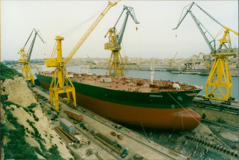 Superyacht 57m Senses - Vintage Photograph