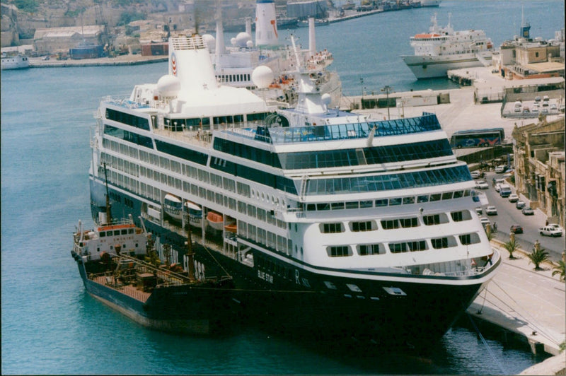 MV R Six Blue Star - Vintage Photograph