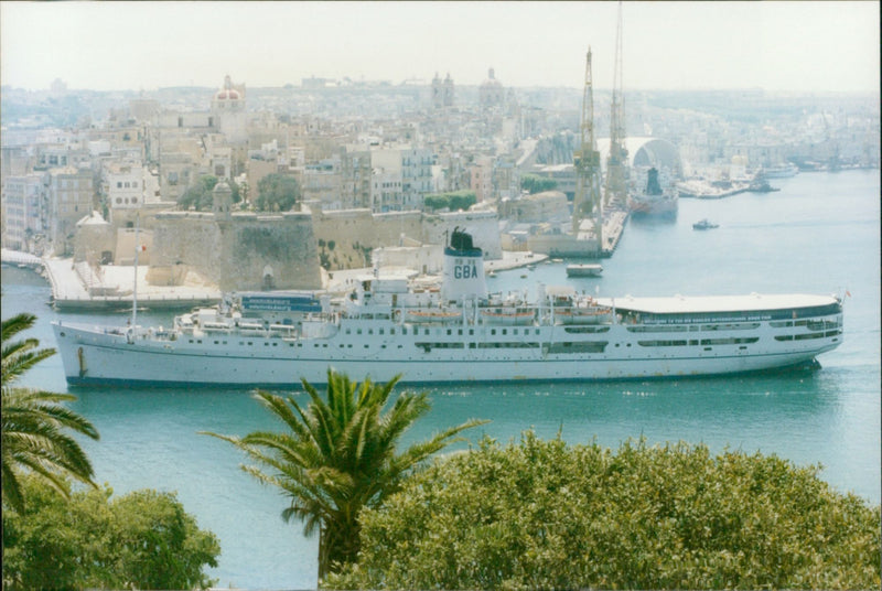 Doulos sails out - Vintage Photograph