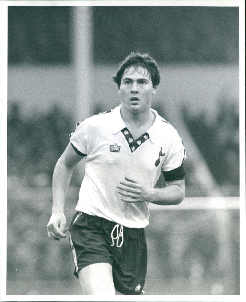 Paul Miller Tottenham - Vintage Photograph