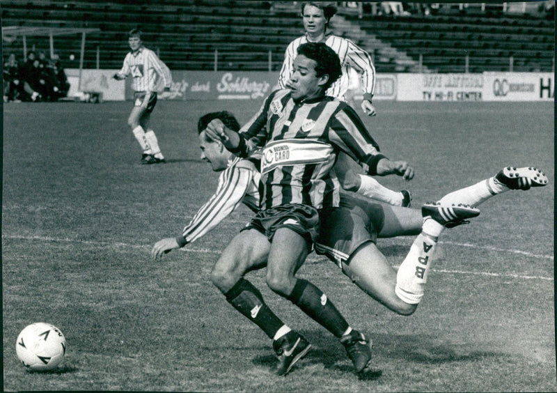 Glenn Myrthil football - Vintage Photograph