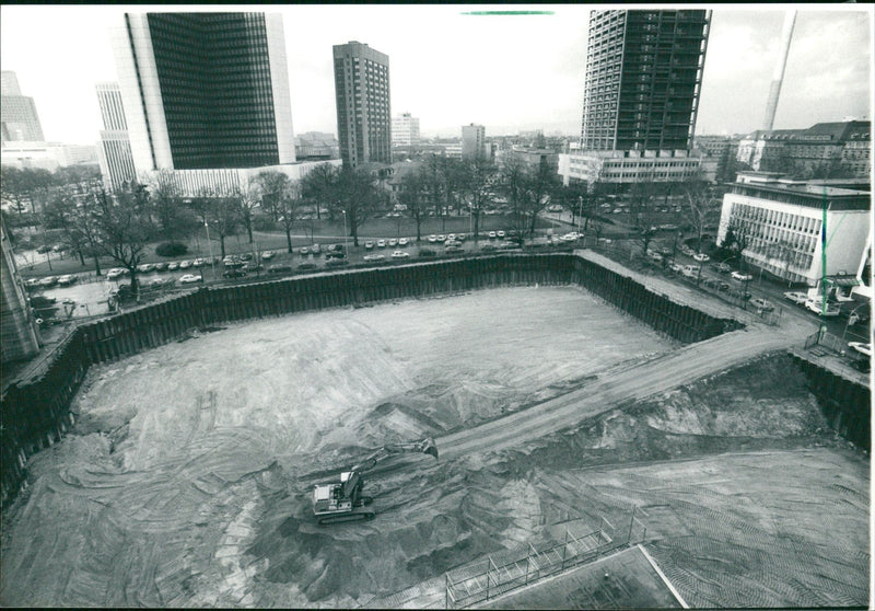 1987 POST MODEL OBERPOST DIRECTIVE NEW ADMINISTRATIVE CEN FILM - Vintage Photograph