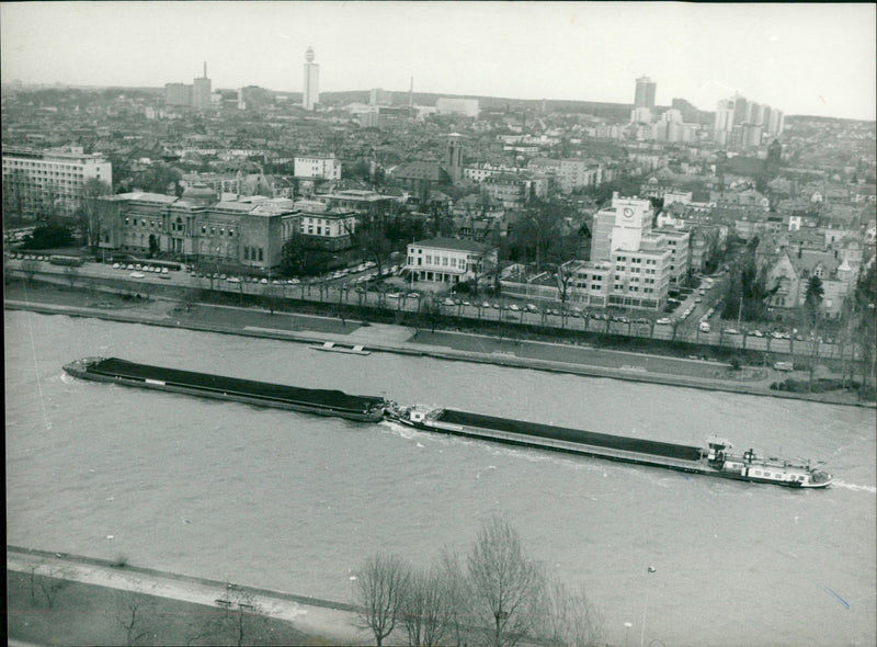 Main ship - Vintage Photograph