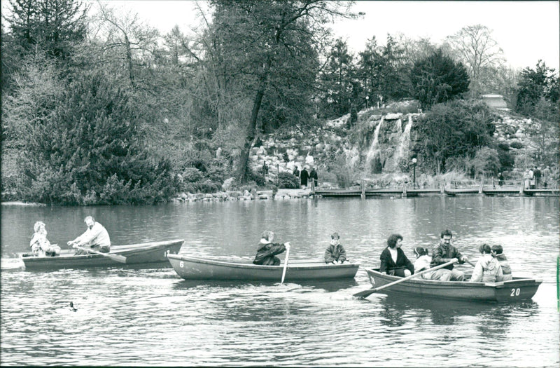 Palmengarten pond - Vintage Photograph