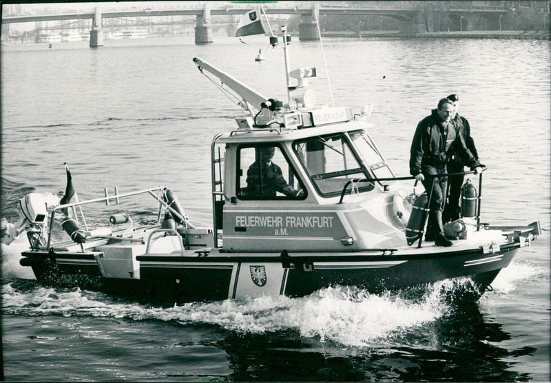 1991 FIREFIGHTERS FIREBOAT REPLICA HUNGARIAN FIREFIGHTER TOM - Vintage Photograph