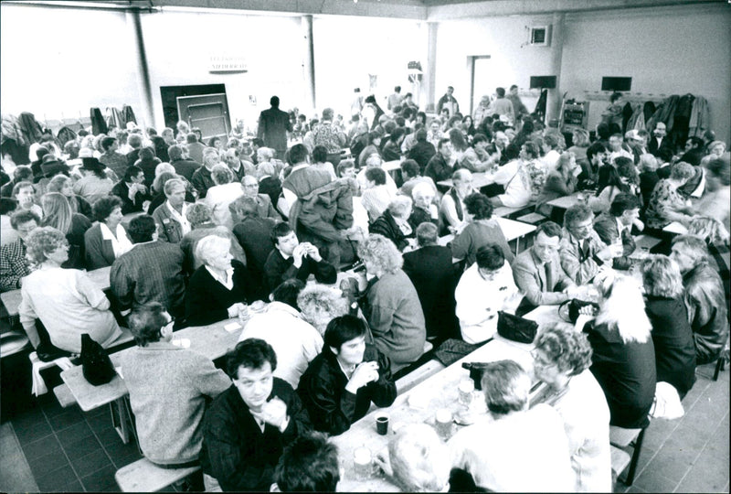 1993 FRANKFURT MAIN FIRE BRIGADE YEARS HUNDREDS MUSIC COUNTRY - Vintage Photograph