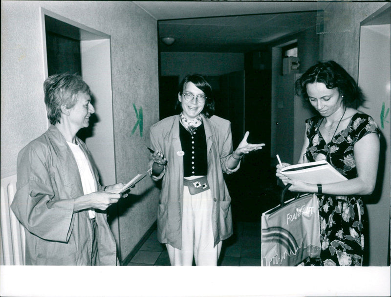 INSTITUTIONS GOETHE INSTITUTE FRENCH HAVE QUICKLY FILM - Vintage Photograph