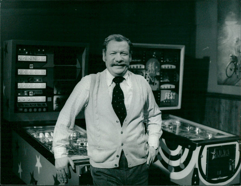 Music pinball machine - Vintage Photograph