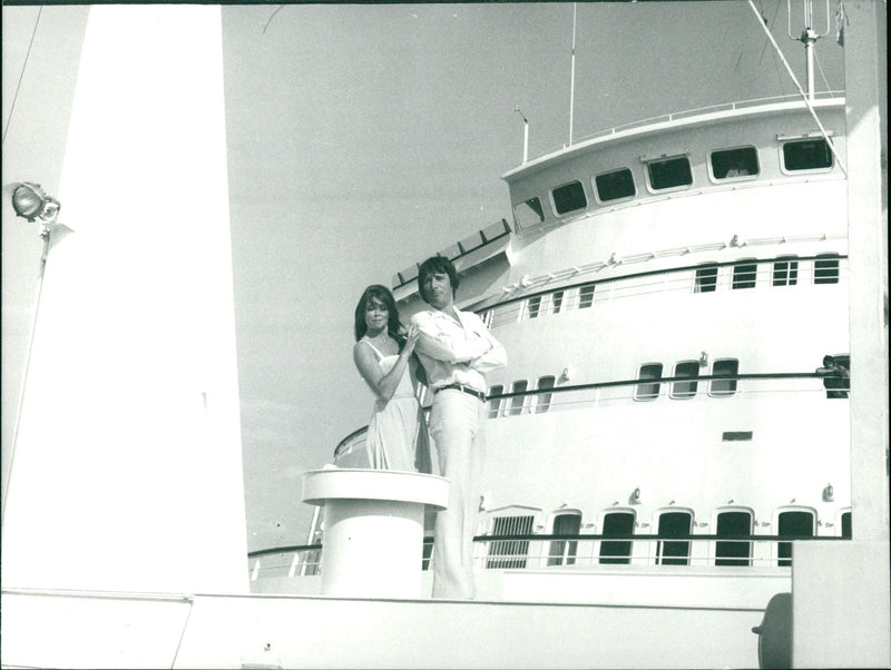 Wencke, Udo and the blue diamond - Vintage Photograph