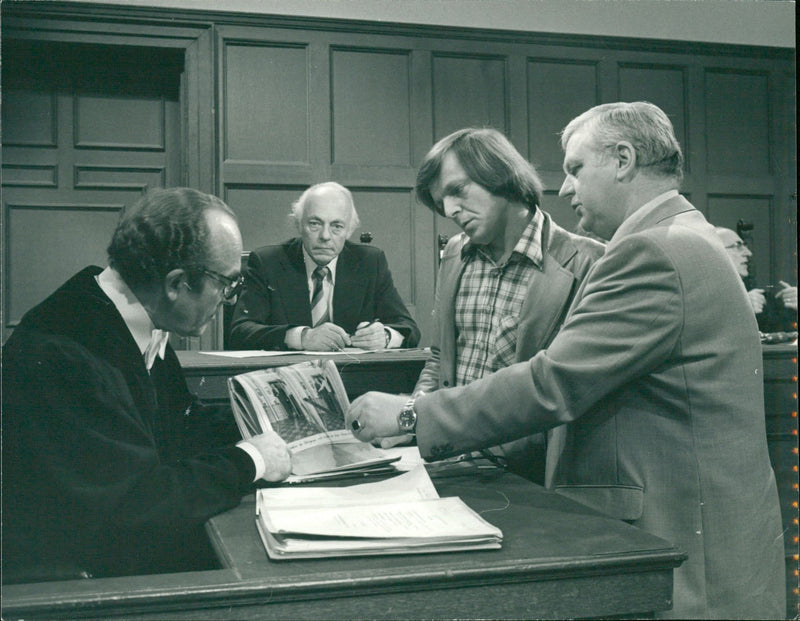 The TV tribunal is in session: robbery and murder - Vintage Photograph