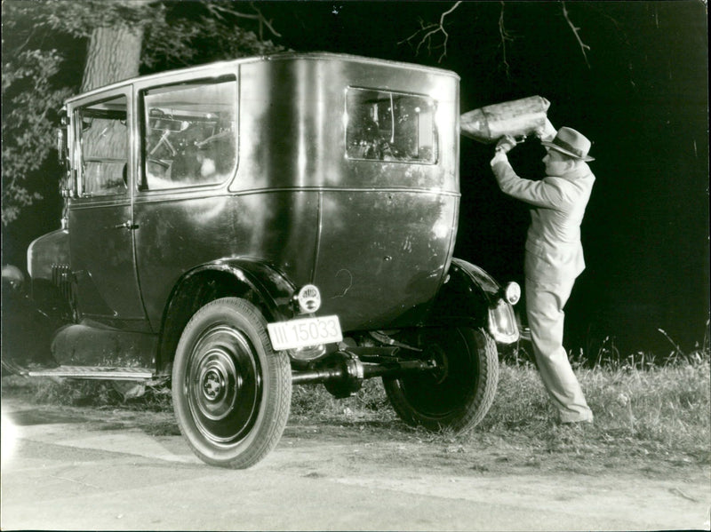 Get in and die - Vintage Photograph