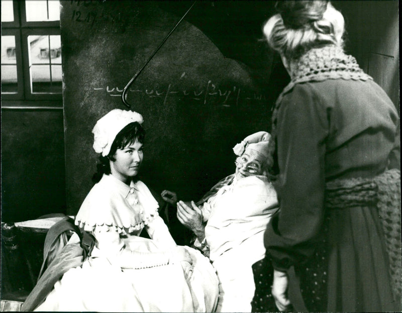 Film "The Little Court Concert" - Vintage Photograph