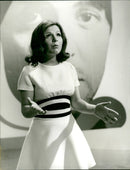 18-20 just don't fit - skat and music - Vintage Photograph