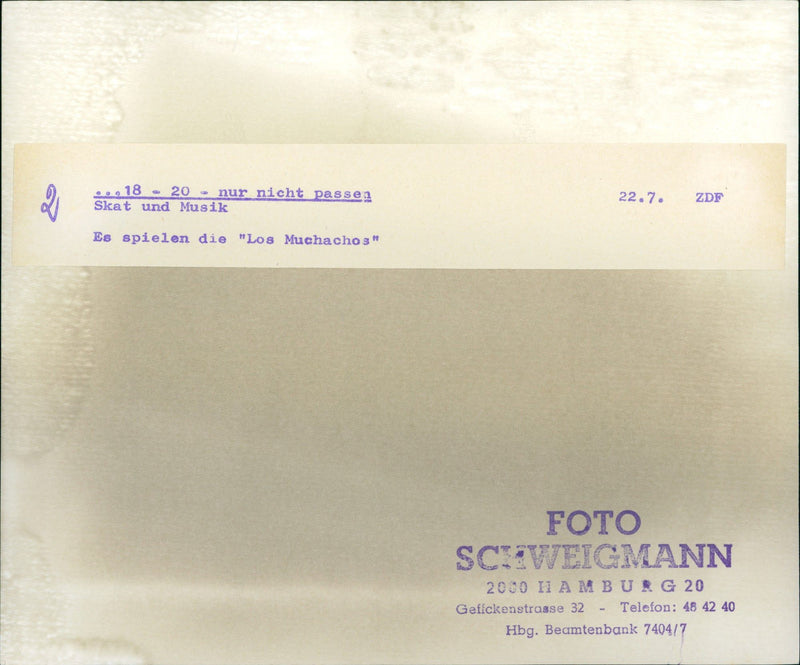 Just don't fit - skat and music - Vintage Photograph