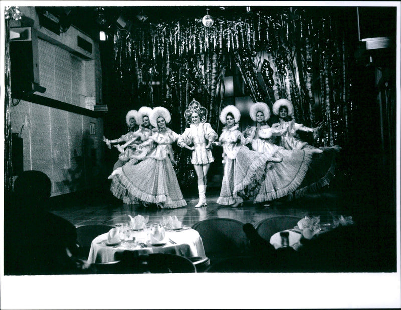 Review in the Trojka restaurant - Vintage Photograph