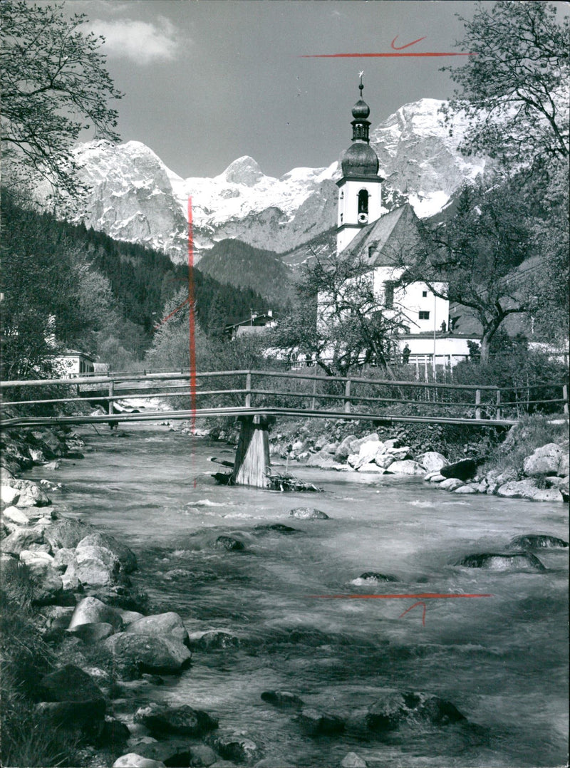 1987 NEGATIVE BAGER CHURCH RAMSAU BERCHTESGADENER LAND PROPERTY KURDIRE - Vintage Photograph