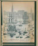 NOTE DWINDLING ECONOMY HAS AFFECTED TRANSHI - Vintage Photograph