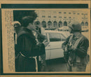ALL ROMPILGERS ARE GIVEN POSSIBILITY VISIT INSTEA PRESS POLICE - Vintage Photograph