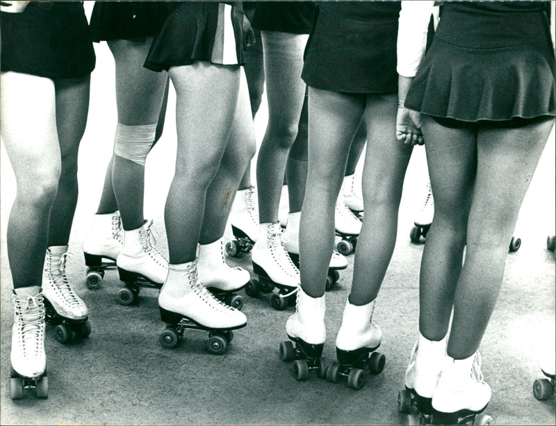 Roller skaters - Vintage Photograph