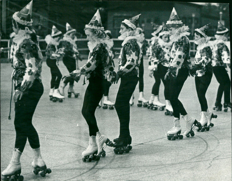 Figure skating - Vintage Photograph