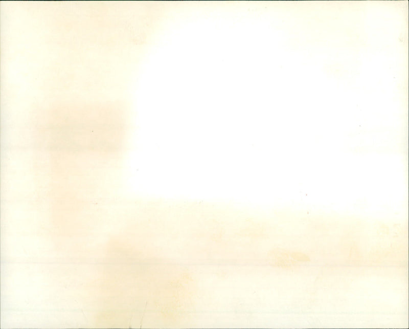 1981 ABOUT FLOATS ROLLED GERMANYS BIG BLOOD SHOW - Vintage Photograph