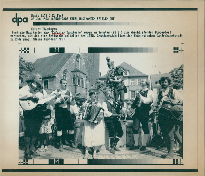 1992 MUSICIANS ERFURTER TANZBUCHE WERE REPRESENTED - Vintage Photograph